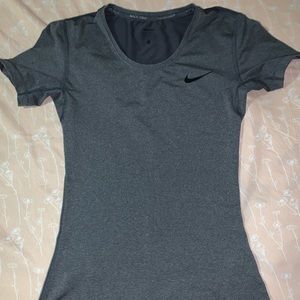 Grey Nike shortsleeve shirt
